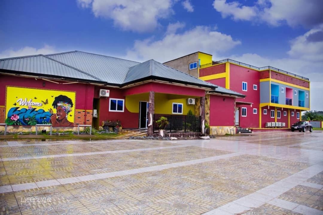 Kikis Court Resort Hohoe Luaran gambar